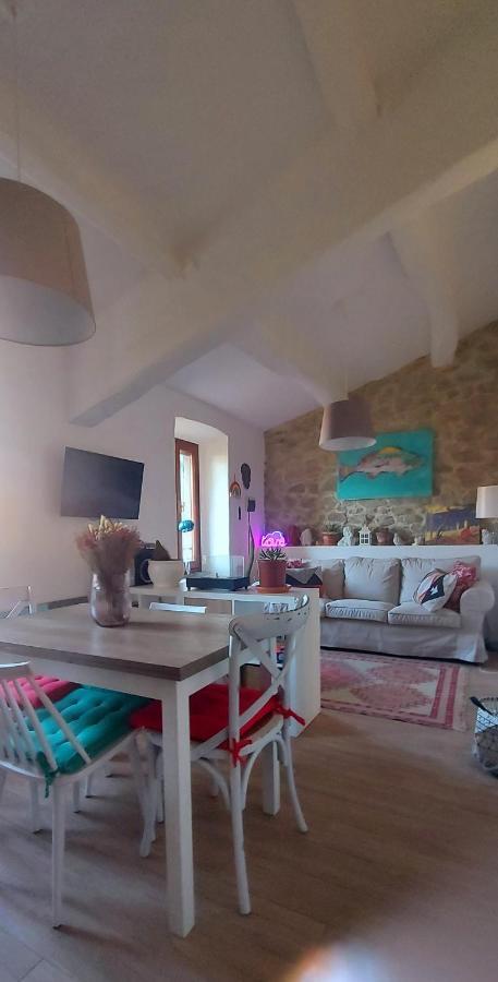 I Colori Del Lago Apartment Passignano sul Trasimeno Ngoại thất bức ảnh