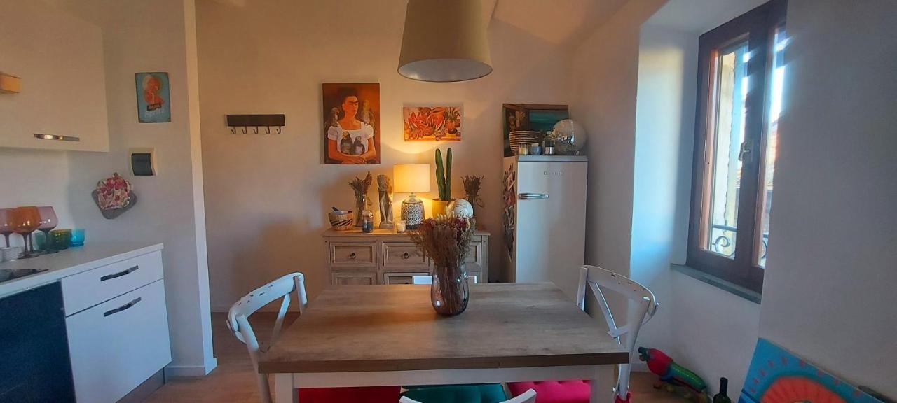 I Colori Del Lago Apartment Passignano sul Trasimeno Ngoại thất bức ảnh