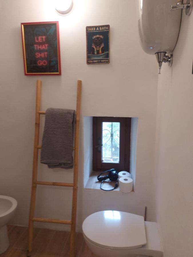 I Colori Del Lago Apartment Passignano sul Trasimeno Ngoại thất bức ảnh