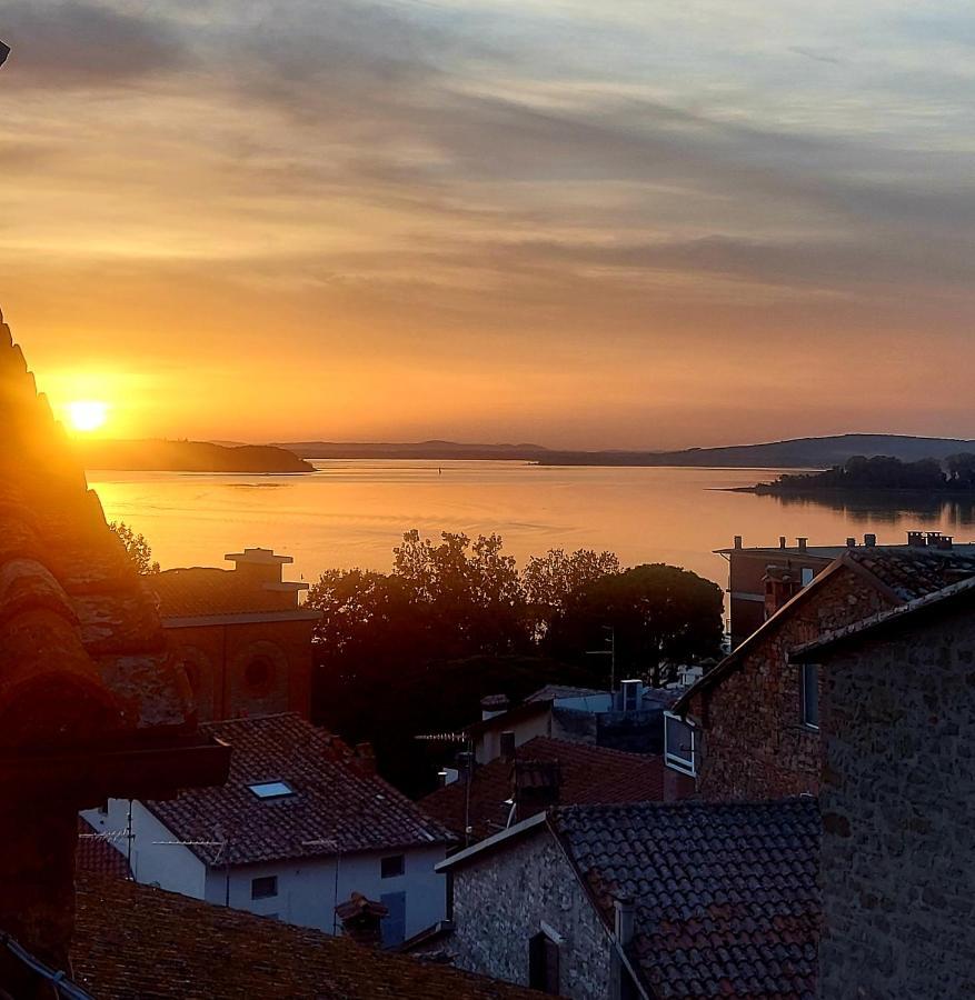 I Colori Del Lago Apartment Passignano sul Trasimeno Ngoại thất bức ảnh